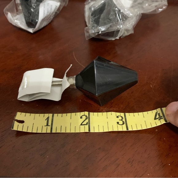 Set of 3 Michael’s Triangular Prism Drawer Pulls - Picture 6 of 8